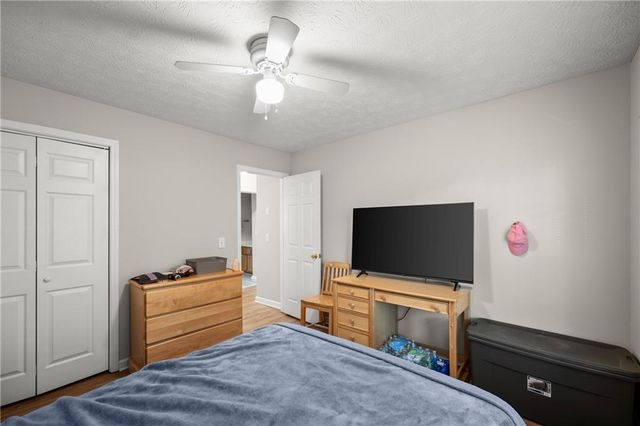 965 Sugar Meadow Drive, Sugar Hill, GA 30518