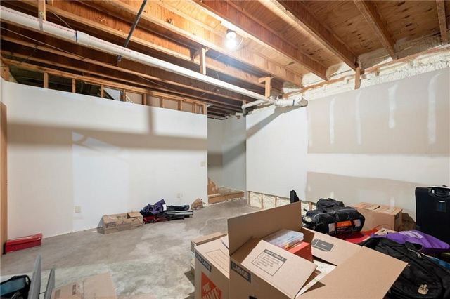 965 Sugar Meadow Drive, Sugar Hill, GA 30518