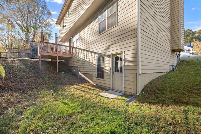 965 Sugar Meadow Drive, Sugar Hill, GA 30518