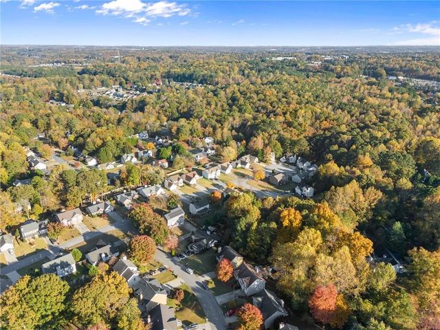 965 Sugar Meadow Drive, Sugar Hill, GA 30518