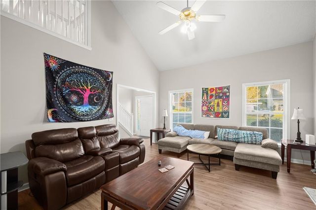 965 Sugar Meadow Drive, Sugar Hill, GA 30518