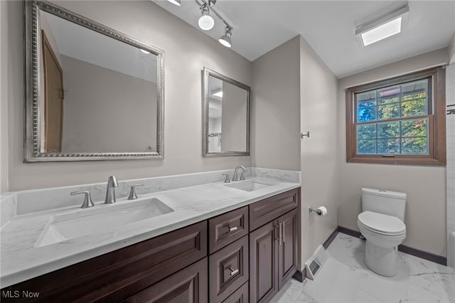 15772 Boston Road, Strongsville, OH 44136