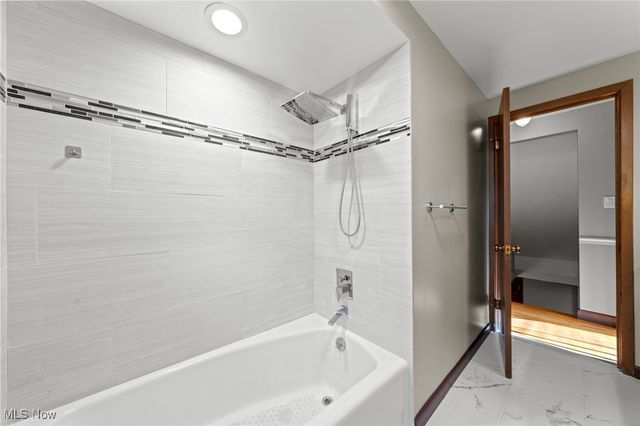 15772 Boston Road, Strongsville, OH 44136