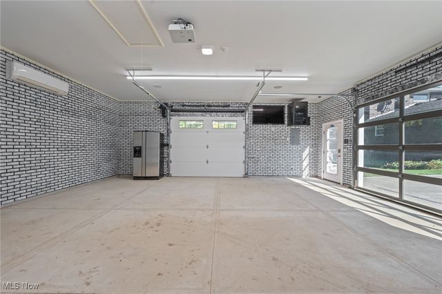 15772 Boston Road, Strongsville, OH 44136