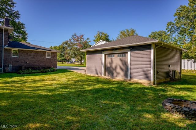 15772 Boston Road, Strongsville, OH 44136