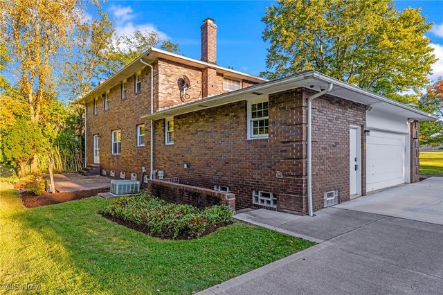 15772 Boston Road, Strongsville, OH 44136