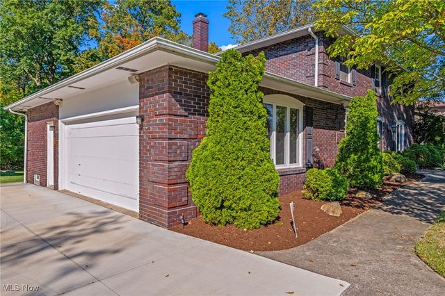 15772 Boston Road, Strongsville, OH 44136