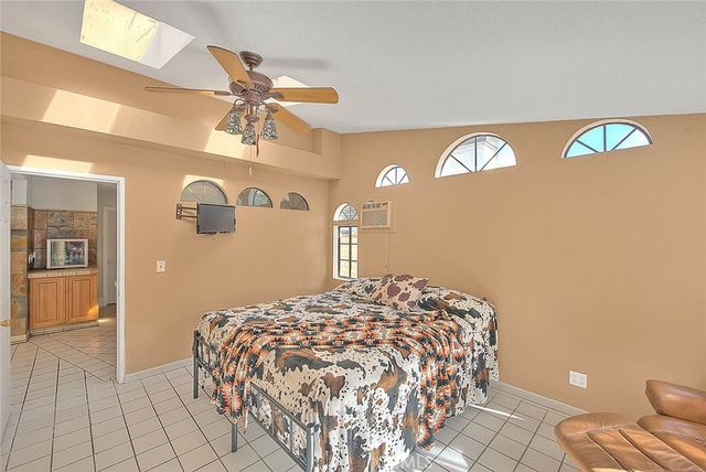 24224 High Knob, Diamond Bar, CA 91765