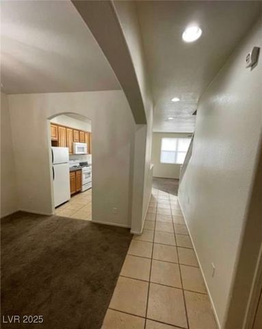 6709 Brick House Avenue, Las Vegas, NV 89122