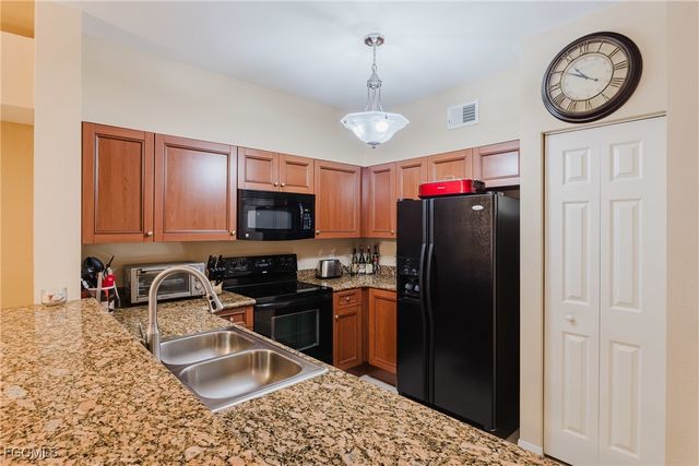 10001 Villagio Gardens LN 207, Estero, FL 33928