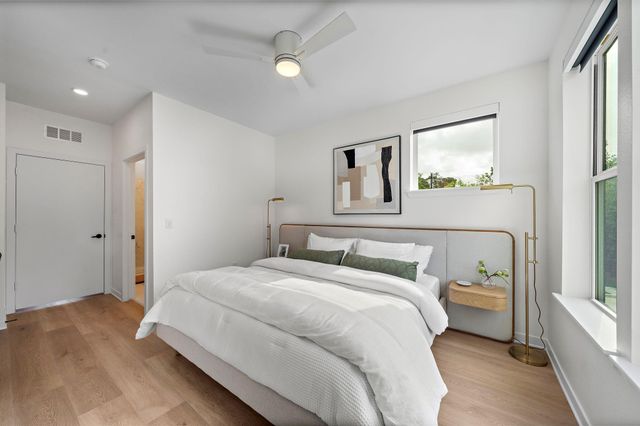 1941 Sawdust Road 158, The Woodlands, TX 77380