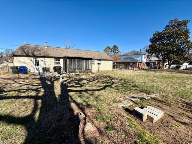 286 Marlboro RD, Newport News, VA 23602