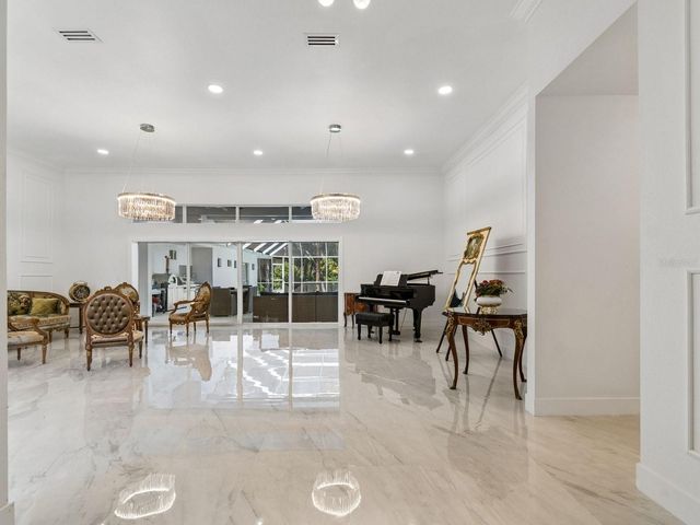 2402 HUNTINGTON BOULEVARD, Safety Harbor, FL 34695