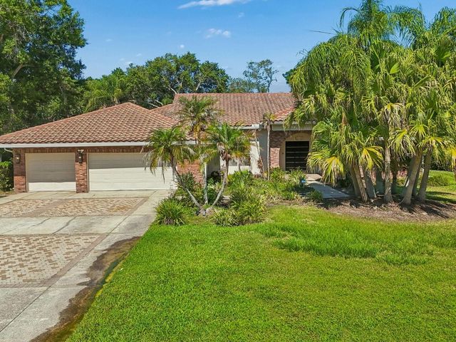 2402 HUNTINGTON BOULEVARD, Safety Harbor, FL 34695