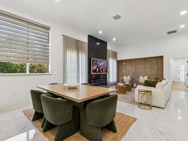 2402 HUNTINGTON BOULEVARD, Safety Harbor, FL 34695