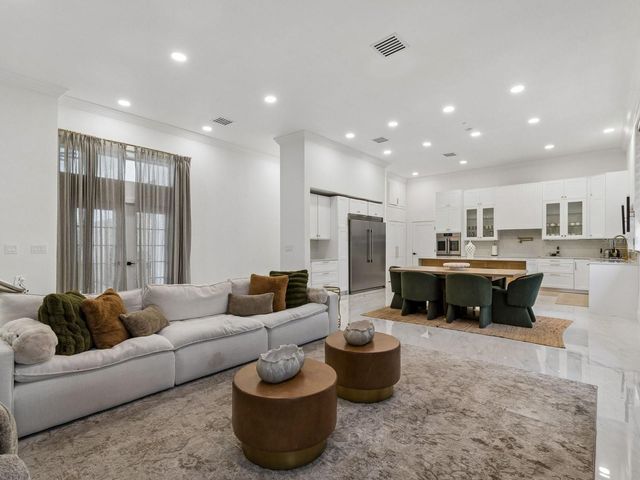 2402 HUNTINGTON BOULEVARD, Safety Harbor, FL 34695