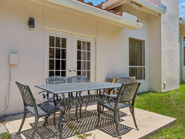2402 HUNTINGTON BOULEVARD, Safety Harbor, FL 34695