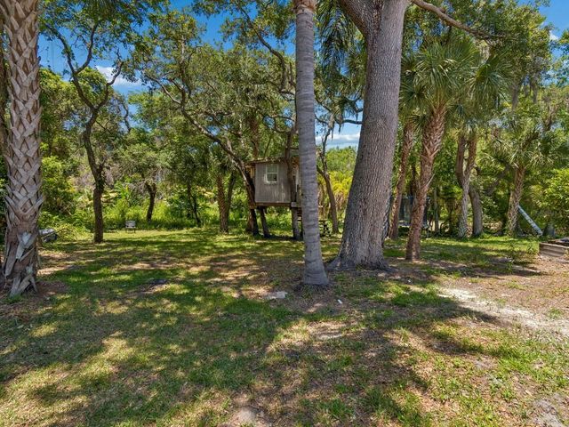 2402 HUNTINGTON BOULEVARD, Safety Harbor, FL 34695