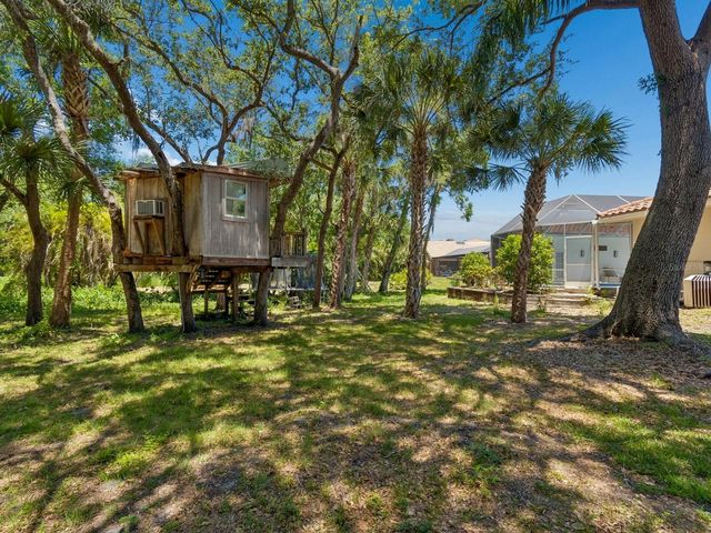 2402 HUNTINGTON BOULEVARD, Safety Harbor, FL 34695