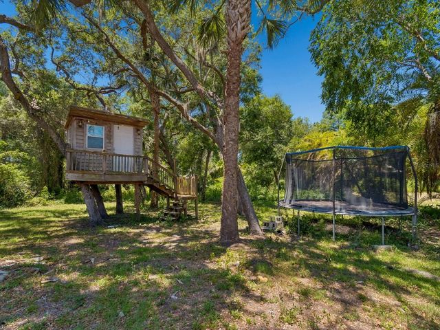 2402 HUNTINGTON BOULEVARD, Safety Harbor, FL 34695