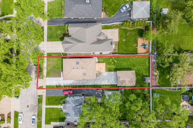 607 S Cedar Avenue, Elmhurst, IL 60126