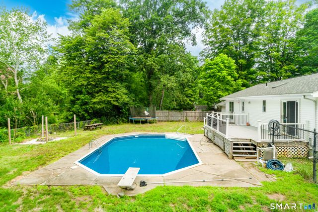 15 Cracow Avenue, Windham, CT 06280