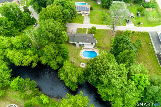 15 Cracow Avenue, Windham, CT 06280