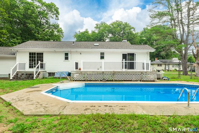 15 Cracow Avenue, Windham, CT 06280