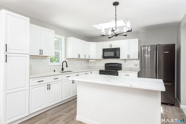 15 Cracow Avenue, Windham, CT 06280