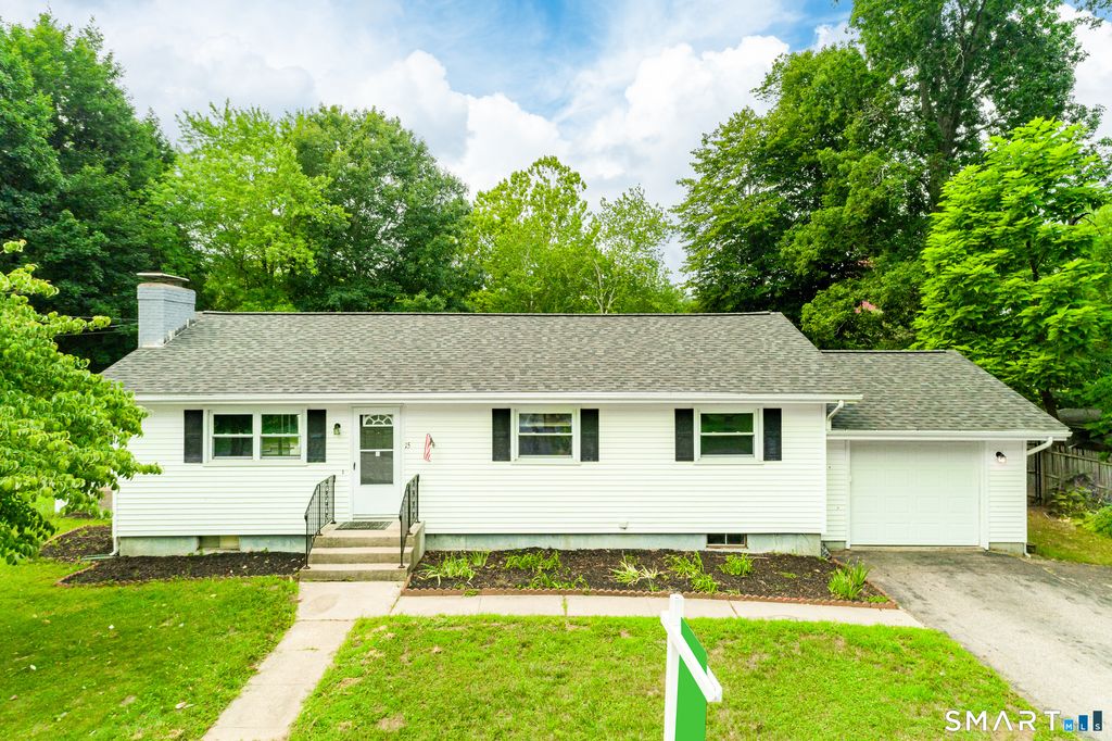15 Cracow Avenue, Windham, CT 06280