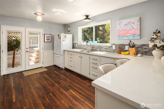 27428 97th Avenue SW, Vashon, WA 98070