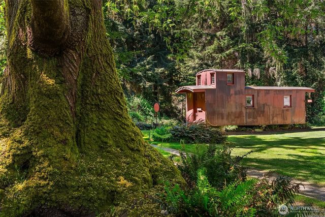 27428 97th Avenue SW, Vashon, WA 98070