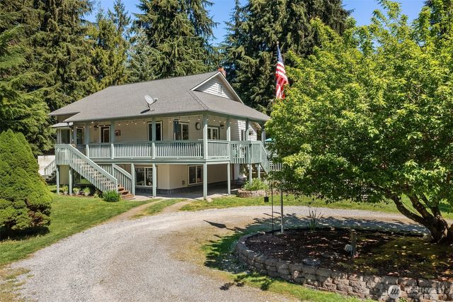 27428 97th Avenue SW, Vashon, WA 98070