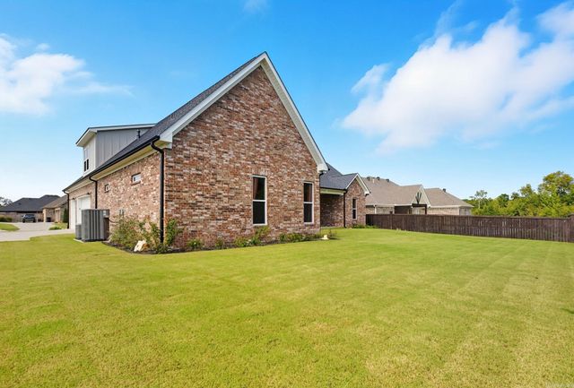 802 Nature Way, Benton, AR 72019