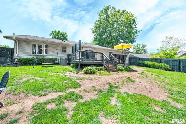 3333 W LEXINGTON Court, Peoria, IL 61615