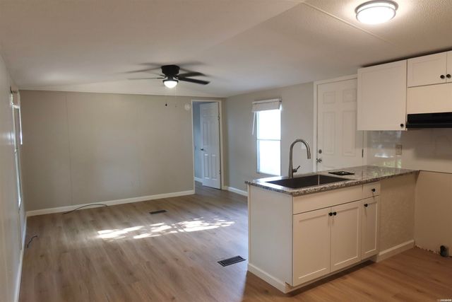 166,168,172,176 Long Beach Drive, Hot Springs, AR 71913