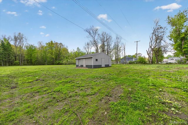 29055 Bredow Avenue, Huron Charter Township, MI 48174