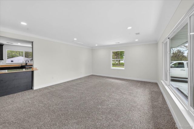 29055 Bredow Avenue, Huron Charter Township, MI 48174