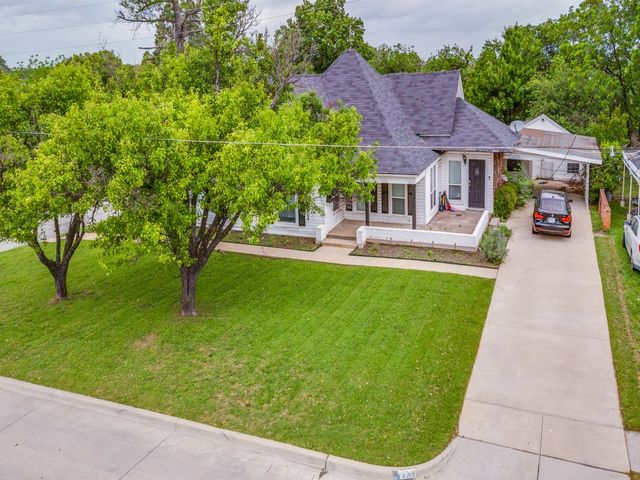 322 Hill Street, Grand Prairie, TX 75050