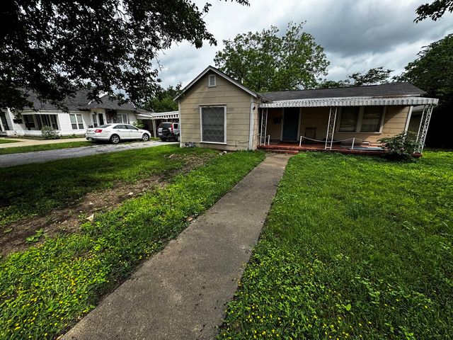 322 Hill Street, Grand Prairie, TX 75050