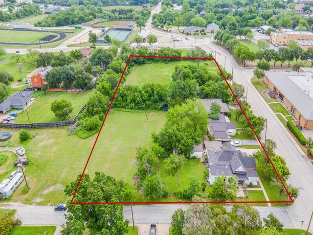 322 Hill Street, Grand Prairie, TX 75050