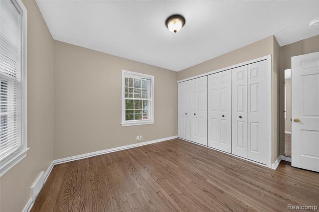 1325 Pilgrim Avenue, Birmingham, MI 48009