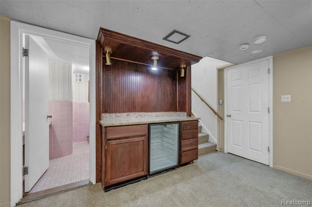 1325 Pilgrim Avenue, Birmingham, MI 48009