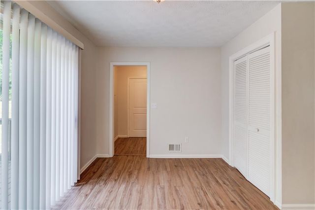 4905 Wade Valley Way, Cumming, GA 30040