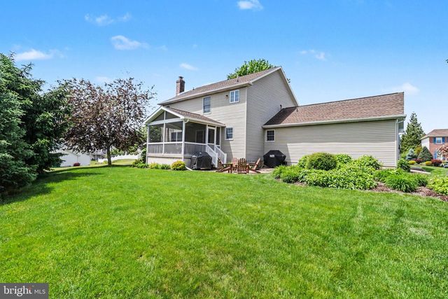 2205 WYNNWOOD CT, Enola, PA 17025