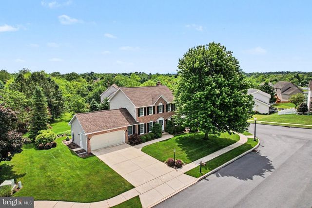 2205 WYNNWOOD CT, Enola, PA 17025