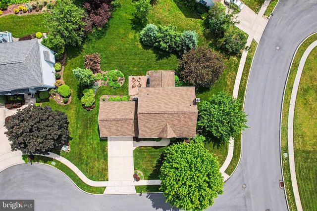 2205 WYNNWOOD CT, Enola, PA 17025