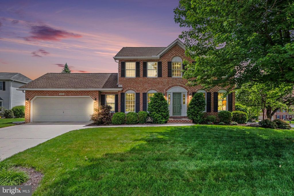 2205 WYNNWOOD CT, Enola, PA 17025