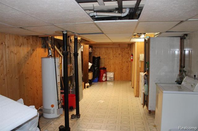 12060 15 Mile Road, Sterling Heights, MI 48312