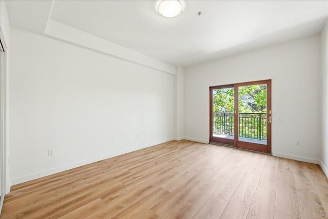 200 Sheridan Avenue 408, Palo Alto, CA 94306